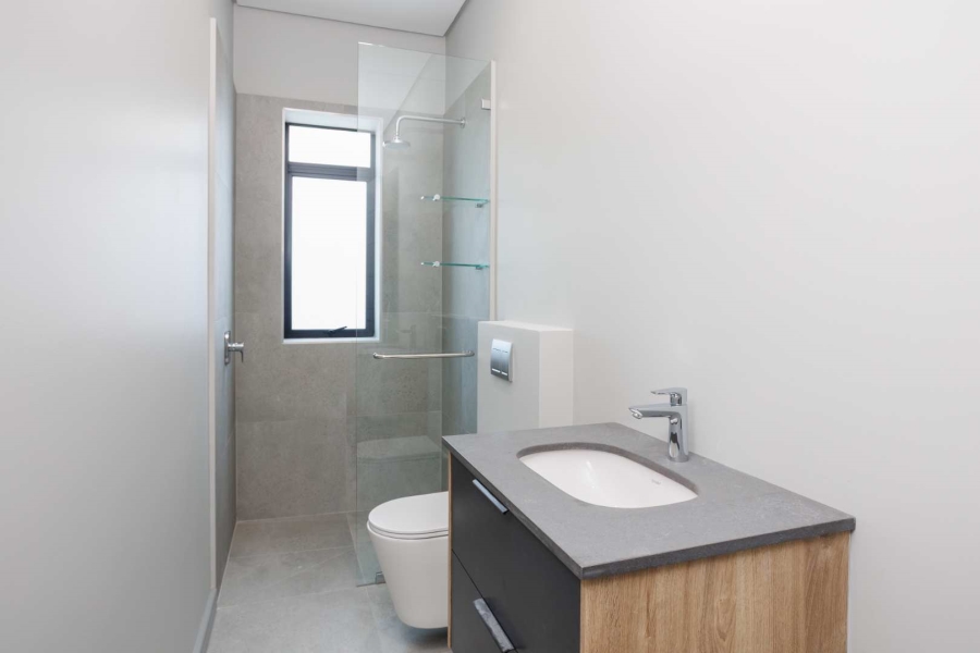 To Let 4 Bedroom Property for Rent in Val De Vie Estate Western Cape